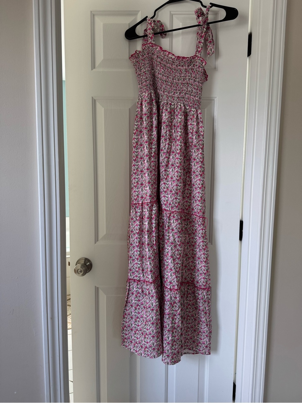Summer Mae Pink Floral Tie-Shoulder Smocked Maxi Maternity Dress - Brand new